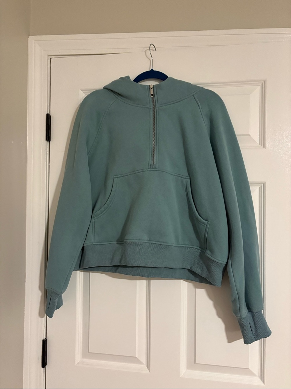 Amazon Essentials Quarter-Zip Hooded Pullover in Teal Green